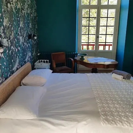 Villa De 4 Chambres A Saint Paul La Roche Avec Piscine Privee Jardin Clos Et Wifi *