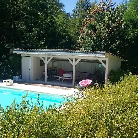 Villa De 4 Chambres A Saint Paul La Roche Avec Piscine Privee Jardin Clos Et Wifi *
